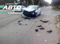 25-летняя волгодончанка на ЗАЗе выехала на перекресток на «красный» и столкнулась с «Хендай» 