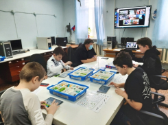 Первое место в областных соревнованиях по робототехнике заняли юные волгодонцы