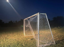 Директора ДК обвинили в смерти 11-летней девочки от падения футбольных ворот