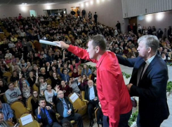«Позор и фальсификация»: Политики и общественность оценили организацию слушаний по «Мармеладу» 