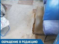 Водитель автобуса №12, несмотря на взорванное колесо и испуганных пассажиров, продолжил движение по маршруту