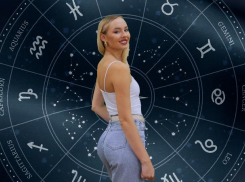 Подходящее время для отдыха у Раков, спокойствие у Овнов и перемены в личной жизни у Весов: гороскоп от Нинки Картинки
