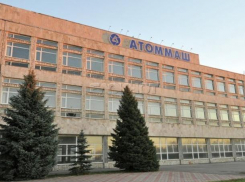 В Волгодонске загорелась крыша «Атоммаша» 