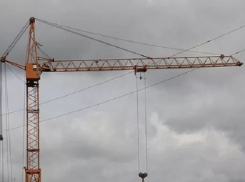 На месте автостоянки в центре Волгодонска могут построить многоэтажный дом