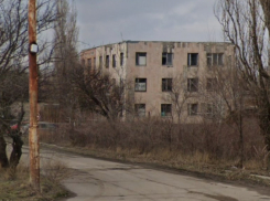 Бывшее троллейбусное депо с бункером в Волгодонске продадут по цене трехкомнатной квартиры