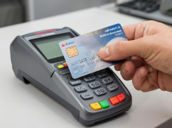  Шантажируют детей, требуя данные с банковской карточки родителей: в Ростовской области появилась новая схема мошенничества