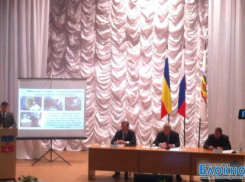 Василий Голубев провел выездное совещание в Волгодонске