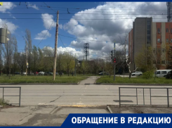 «Вильнул перед нами на бешеной скорости»: волгодончанка ищет свидетелей опасного ДТП