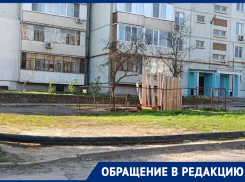 «Люди не могут выехать со двора!»: жительница Волгодонска возмущена раскопанной дорогой