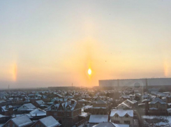 Жители Волгодонска стали свидетелями редких оптических явлений – световых столбов и Гало