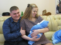 В Волгодонске зарегистрировали первого малыша, родившегося в новом году
