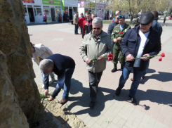 В Волгодонске почтили память Героя России Сергея Молодова