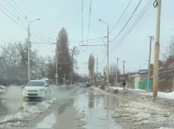 Водители сообщают о потопах на улицах Горького и Пионерской