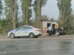 Пьяный водитель «БМВ» влетел в магазин в волгодонском садоводстве 
