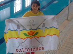 Девушки из Волгодонска завоевали россыпь наград на всероссийских соревнованиях  по плаванию