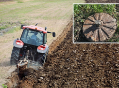 В Цимлянском районе тракторист переехал мину