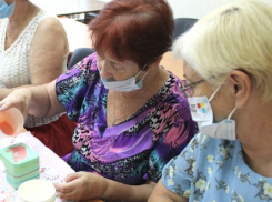 Пенсионеров Волгодонска обучили самостоятельной варке мыла