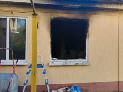 Грабитель оглушил бабушку вазой, украл золото и поджег дом: в Волгодонске полиция задержала душегуба