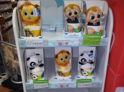 Волгодончанки штурмуют «Магниты» в поисках акционных «кружек-игрушек» 