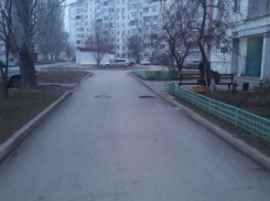 Происшествие с участием «Мазды» и ребенка произошло во дворе Маршала Кошевого