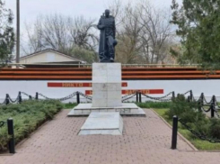 Памятники и мемориалы Волгодонска привели в порядок ко Дню Победы 