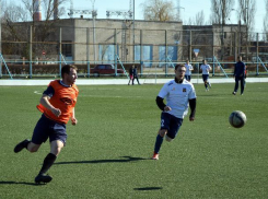 «Волгодонск» обыграл футбольный клуб из Сальска при пустых трибунах