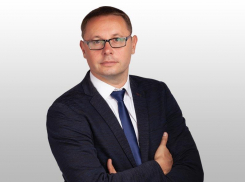 «За пять лет Халына я не видел ни разу»: Алексей Плотников прокомментировал итоги праймериз «Единой России»