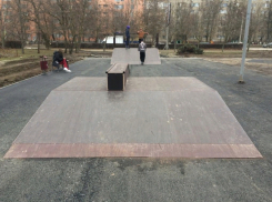 Новые трамплины и футбольную площадку установили в скейт-парке за ДК имени Курчатова