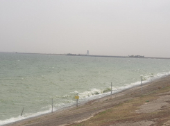 Жара, ветер и опасность пожаров: на погодном фронте в Волгодонске без перемен