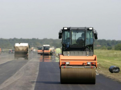 Порядка 250 миллионов рублей вложат в капитальный ремонт участка трассы Волгодонск-Ростов