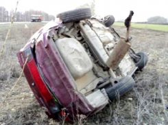  «Десятка» перевернулась на трассе Шахты - Цимлянск