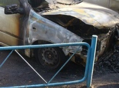 В Волгодонске сгорел очередной легковой автомобиль