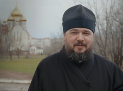 Епископ Волгодонский и Сальский Антоний поздравил верующих с Рождеством Христовым