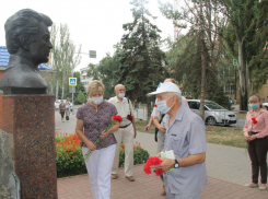 В Волгодонске почтили память Почетного гражданина города Александра Тягливого