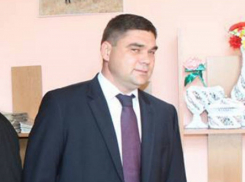 Замглавы района около Волгодонска оказался в тюрьме на пять лет за взятку 