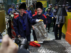 Лидер группы «Ленинград» в Волгодонске попробовал себя в роли сварщика