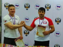 Волгодонец Григорий Стрельников уступил золотую медаль дагестанцу в финале ЧР по армрестлингу