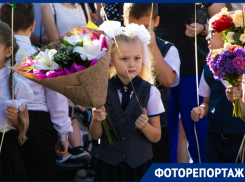 В Волгодонске почти 2000 первоклассников сели за парты 