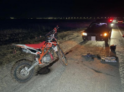 В станице Романовской подросток на питбайке пострадал при столкновении с легковушкой