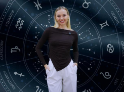 Новые знакомства у Овнов, приятные сюрпризы у Раков и встреча второй половинки у Стрельцов: гороскоп от Нины