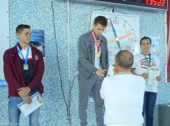 Волгодонские пловцы взяли семь медалей на Чемпионате области