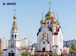 Волгодонская епархия поделилась с горожанами правилами поведения на кладбище в Радоницу