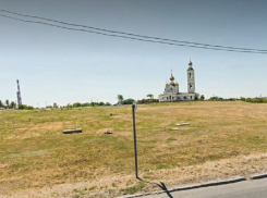 Пустырь рядом с церковью на заливе могут застроить и благоустроить
