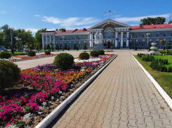 Кредитором Волгодонска стал банк из Санкт-Петербурга