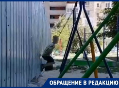 «Липовую рощу», на месте которой построят очередную «Пятерочку», уже обнесли забором