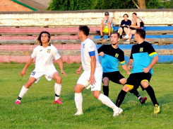 ФК «Волгодонск» матчем с «Востоком» из Зимовников продолжил победную серию игр 