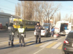 Водитель «Дэу Нексиа» сбил женщину на пешеходном переходе в Волгодонске 