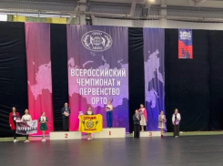 Солистки ансамбля «Вернисаж» достойно выступили на Всероссийском Чемпионате и Первенстве 
