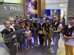 Зажечь в компании с Дедом Морозом: подарите детям незабываемый новогодний утренник