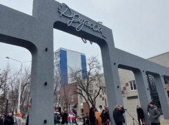 Досрочно долгожданный пешеходный бульвар у сквера «Дружба» был торжественно открыт: но некоторые вопросы до сих пор остались нерешенными